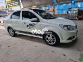 Cần bán lại xe Chevrolet Aveo LTZ sản xuất năm 2014, màu trắng số tự động, giá 245tr