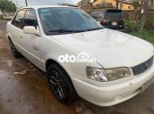 Cần bán xe Toyota Corolla Altis năm 1998, màu trắng