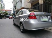 Cần bán Chevrolet Aveo MT năm sản xuất 2012, màu bạc, nhập khẩu