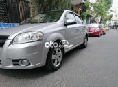 Cần bán Chevrolet Aveo MT năm sản xuất 2012, màu bạc, nhập khẩu