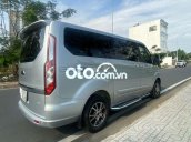 Cần bán xe Ford Tourneo Titanium năm 2019 xe gia đình, 820 triệu