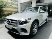 Cần bán Mercedes GLC 300 4MATIC sản xuất 2016, màu trắng như mới