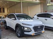 Xe Hyundai Kona 2.0 đặc biệt sản xuất năm 2020, màu trắng