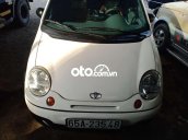 Cần bán gấp Daewoo Matiz SE sản xuất năm 2007, màu trắng, nhập khẩu 