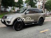 Bán Mitsubishi Pajero Sport D 4x4MT sản xuất năm 2014, màu bạc như mới