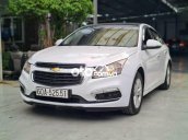 Cần bán xe Chevrolet Cruze LT năm sản xuất 2018, màu trắng