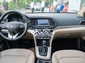 Bán Hyundai Elantra 1.6AT sản xuất năm 2022, màu trắng