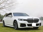 Cần bán BMW 730Li M Sport sản xuất 2020, màu trắng, xe nhập