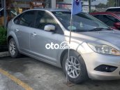 Bán Ford Focus 1.8 AT năm sản xuất 2010, màu bạc số tự động