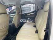 Cần bán gấp Chevrolet Colorado LT 2.5L 4x2 AT sản xuất năm 2019, màu trắng, nhập khẩu