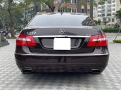 Bán Mercedes E250 năm sản xuất 2012, màu nâu, 699 triệu