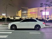 Bán Mercedes E300 AMG năm 2016, màu trắng, nhập khẩu như mới