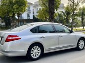 Bán Nissan Teana 2.0AT sản xuất 2010, màu bạc, xe nhập