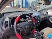 Bán Kia Cerato 1.6MT năm sản xuất 2018, màu trắng, xe nhập