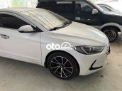 Bán Hyundai Elantra GLS 2.0AT sản xuất 2018, màu trắng chính chủ, giá 430tr