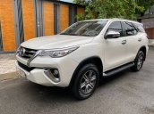 Cần bán Toyota Fortuner sản xuất năm 2018, màu trắng, xe nhập 