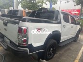 Bán ô tô Chevrolet Colorado LT 2.5L 4x2AT năm sản xuất 2019, màu trắng, xe nhập