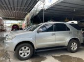 Bán Toyota Fortuner 2.7V 4x4 AT năm sản xuất 2010, màu bạc, giá chỉ 426 triệu