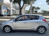 Cần bán Hyundai i20 sản xuất 2011, màu bạc, xe nhập, 276tr