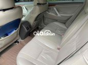 Cần bán lại xe Toyota Camry năm 2011, màu đen, xe nhập