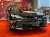 Bán Toyota Camry năm sản xuất 2022, màu đen, nhập khẩu