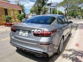 Cần bán lại xe Kia Optima 2.0AT tiêu chuẩn sản xuất 2020, màu bạc xe gia đình, 726 triệu