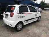 Cần bán Chevrolet Spark sản xuất 2009, màu trắng