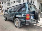 Bán Mitsubishi Pajero 2.4 sản xuất năm 2001, màu xanh lam còn mới