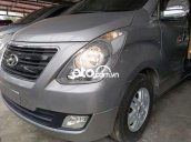 Xe Hyundai Grand Starex sản xuất năm 2015, màu xám, nhập khẩu, giá 560tr