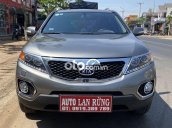 Cần bán xe Kia Sorento sản xuất năm 2012, màu xám còn mới, giá 452tr