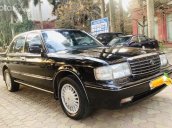 Xe Toyota Crown năm sản xuất 1995, màu đen, xe nhập giá cạnh tranh