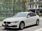 Bán BMW 320i sản xuất 2017, màu trắng, nhập khẩu