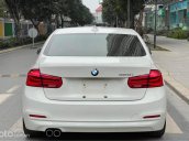 Bán BMW 320i sản xuất 2017, màu trắng, nhập khẩu