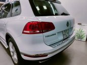 Cần bán lại xe Volkswagen Touareg GP 3.6AT sản xuất năm 2016, màu trắng, nhập khẩu nguyên chiếc