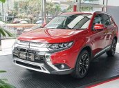 Bán xe Mitsubishi Outlander năm 2020, màu đỏ