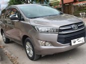 Bán Toyota Innova 2.0E năm 2018, màu nâu, giá tốt