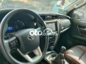 Cần bán lại xe Toyota Fortuner 2.5G 4x2MT sản xuất năm 2019, màu trắng, giá 900tr