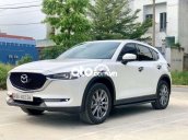 Cần bán gấp Mazda CX-5 2.0 Luxury sản xuất 2022, màu trắng, 905tr