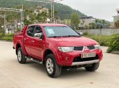 Cần bán xe Mitsubishi Triton 4x4 AT sản xuất 2013, màu đỏ số tự động