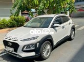 Bán Hyundai Kona 2.0AT sản xuất năm 2019, màu trắng như mới, giá 575tr