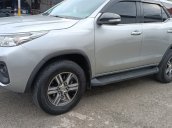 Bán ô tô Toyota Fortuner năm sản xuất 2017, màu bạc, nhập khẩu còn mới