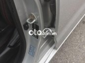 Cần bán Hyundai Grand i10 1.0AT năm 2017, màu bạc, xe nhập chính chủ
