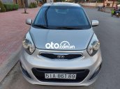 Bán Kia Picanto 1.0AT năm sản xuất 2014, màu bạc