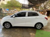 Cần bán gấp Hyundai Grand i10 1.2AT năm 2016, màu trắng, nhập khẩu 