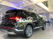 Cần bán xe Hyundai Santa Fe sản xuất 2022, màu đen