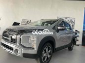 Bán Mitsubishi Xpander Cross năm 2022, màu bạc, 620 triệu