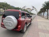 Cần bán lại xe Ford Everest Limited năm 2013, màu đỏ chính chủ