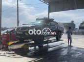 Bán Mitsubishi Triton năm 2017, màu đen còn mới