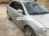 Cần bán gấp Toyota Corolla Altis năm 2005, màu bạc, giá tốt