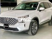 Bán xe Hyundai Santa Fe 2.5 xăng cao cấp năm sản xuất 2022, màu trắng, xe nhập